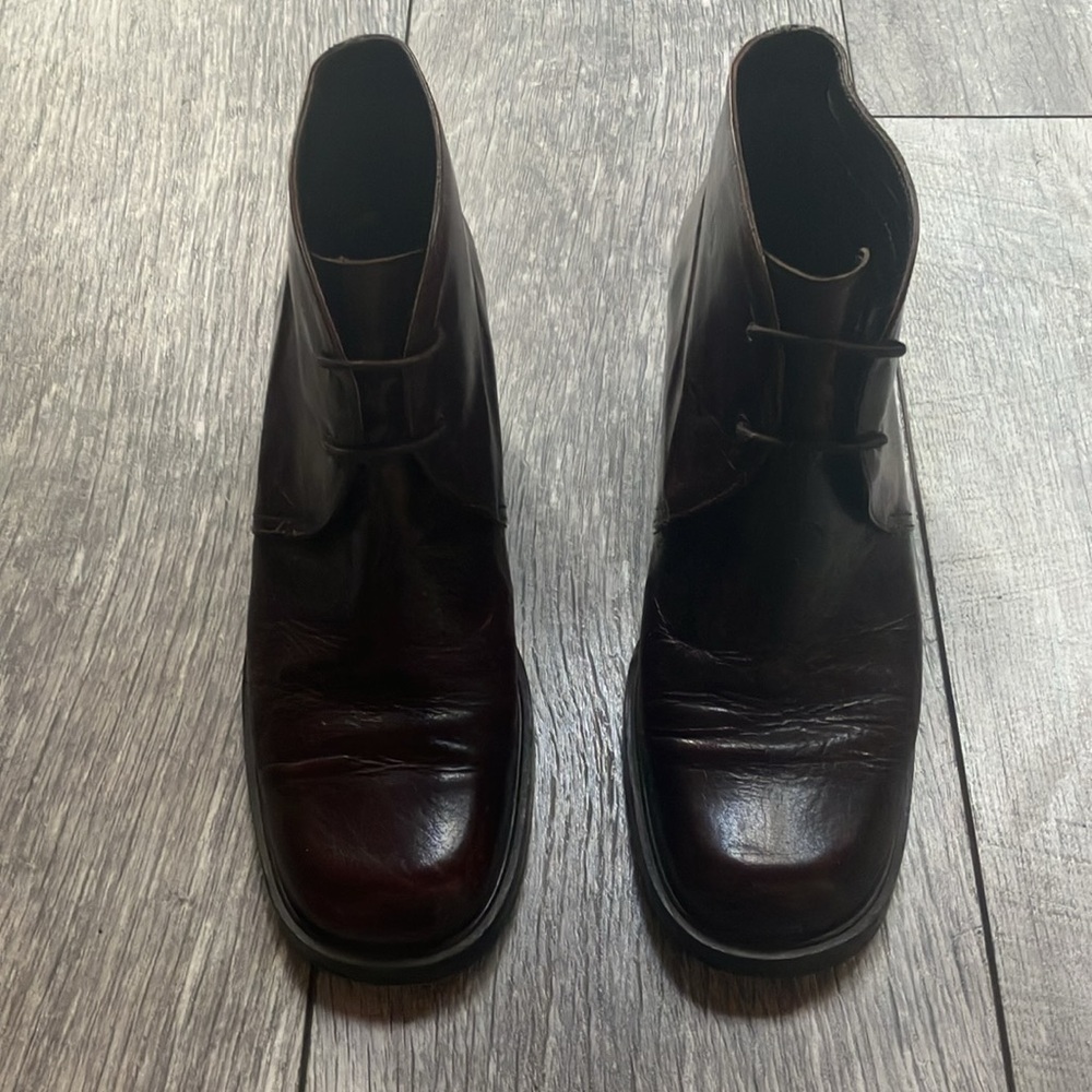 JOAN & DAVID BROWN LEATHER HANDMADE LACEUP BOOTS SIZE 40